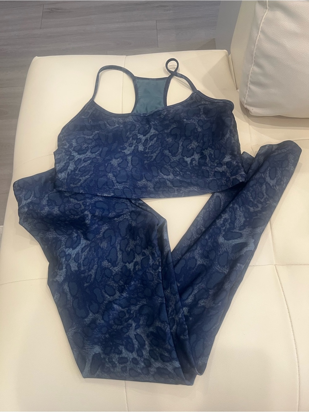 Koral Navy Leopard-Print Active set
